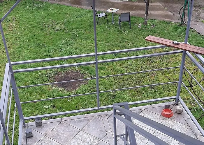 شقة Fly Dobanovci